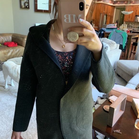 Lululemon Jacket - Picture 3 of 3